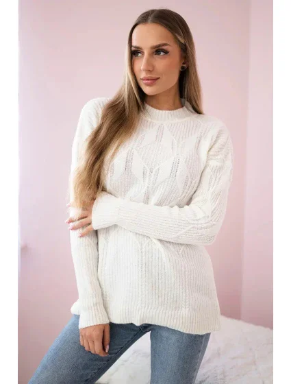 Svetr model 18970341 přes hlavu s módní vazbou ecru - K-Fashion Svetr model 18970341 přes hlavu s módní vazbou ecru - K-Fashion