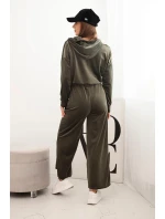 Dámská souprava z veluru s širokými nohavicemi a mikinou s kapucí khaki Dámská souprava z veluru s širokými nohavicemi a mikinou s kapucí khaki