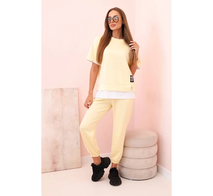 Dámská máslová souprava s krátkým rukávem a kalhotami žlutý Dámská máslová souprava s krátkým rukávem a kalhotami žlutý
