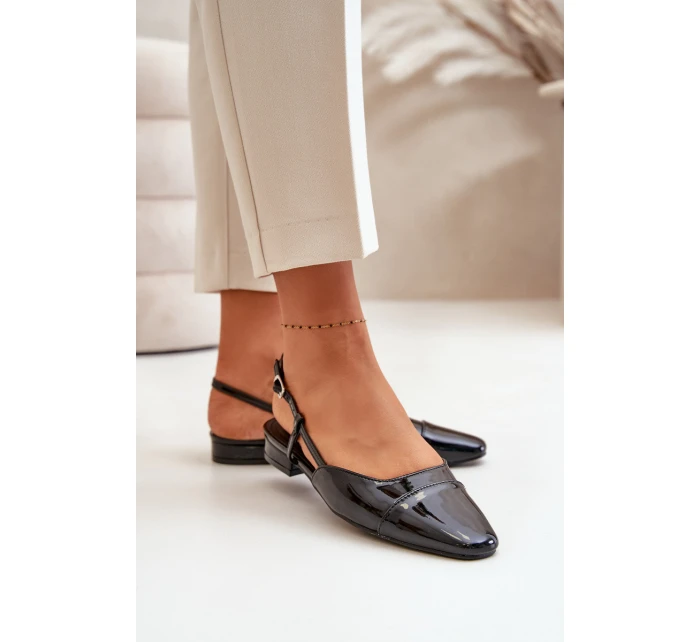 Lakované Baletky Na Nízkém Podpatku S Černé model 21670622 - Boto Lakované Baletky Na Nízkém Podpatku S Černé model 21670622 - Boto