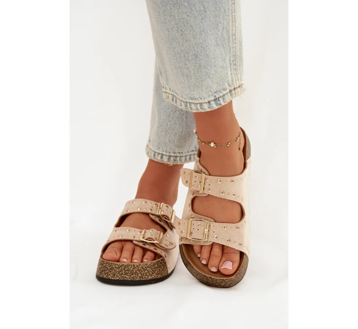 Dámské pantofle se zlatými a knoflíky model 21919013 - Boto Dámské pantofle se zlatými a knoflíky model 21919013 - Boto