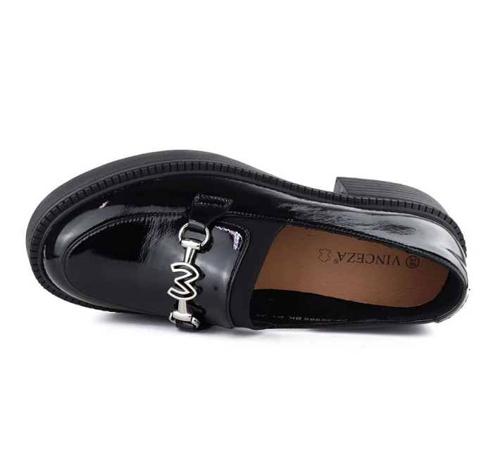 Dámské kožené mokasíny na silné podrážce černé Vinceza 39985