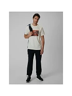 T-shirt regular z nadrukiem męski 4F 4FRSS26TTSHM4238-11S T-shirt regular z nadrukiem męski 4F 4FRSS26TTSHM4238-11S
