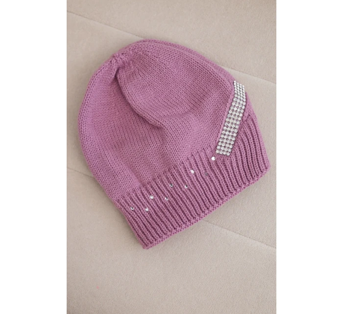 Dámská zimní vlněná čepice s ozdobnými krystalky K399 černá