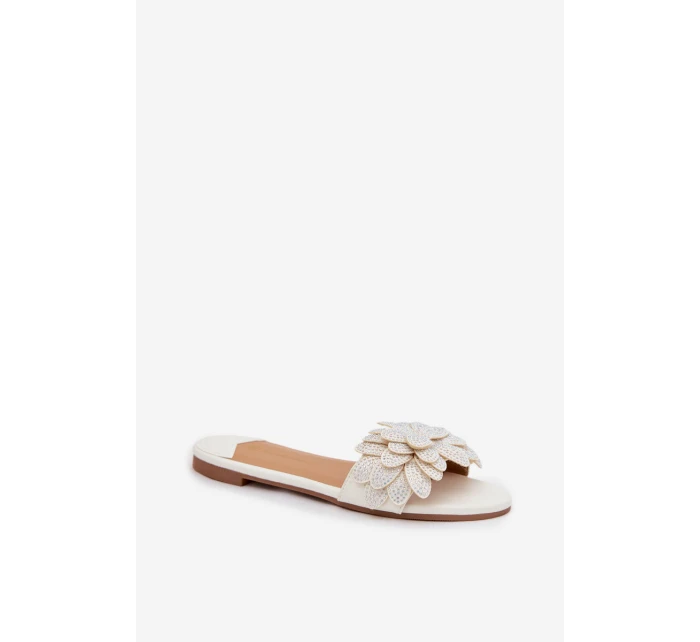 Dámské ploché s ozdobou bílé Grelora Dámské ploché s ozdobou bílé Grelora