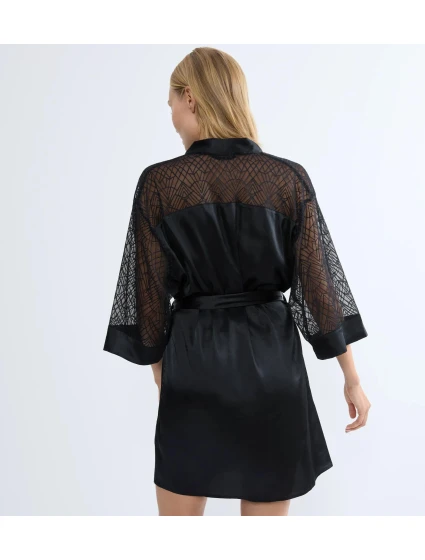 A Weekend to model 21792503 Robe BLACK  BLACK - Triumph