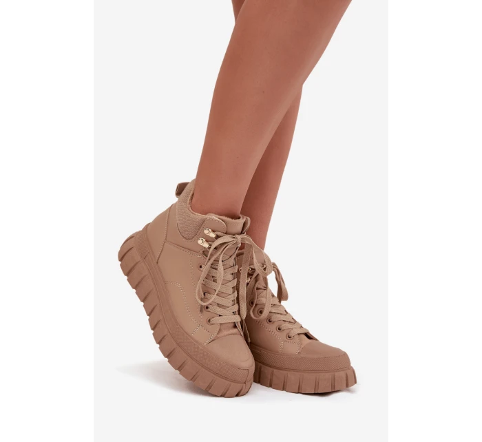 Dámské zateplené kozačky trapery na platformě Camel model 21747749 - Boto Dámské zateplené kozačky trapery na platformě Camel model 21747749 - Boto