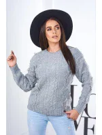 Svetr s model 18970321 šedý - K-Fashion Svetr s model 18970321 šedý - K-Fashion