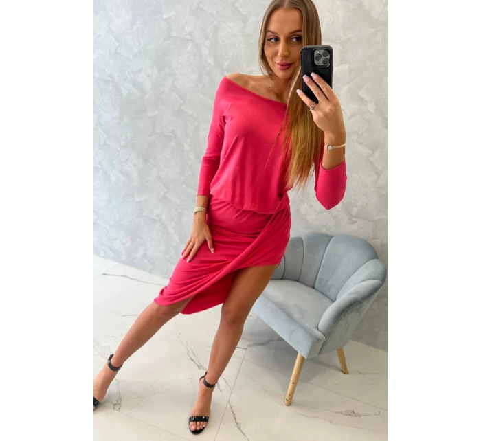 Asymetrické šaty, 3/4 rukávy, malinová barva