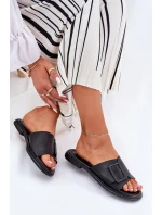 Dámské kožené sandály s přezkou D&A SJ2302-01 Černé