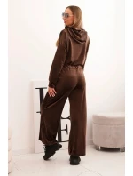Dámský teplákový komplet z veluru se širokými nohavicemi a mikinou s kapucí hnědý Dámský teplákový komplet z veluru se širokými nohavicemi a mikinou s kapucí hnědý
