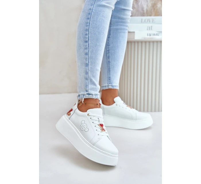 Dámské Kožené Tenisky Na Platformě S A Dekorativním  Bílé model 21675592 - VINCEZA