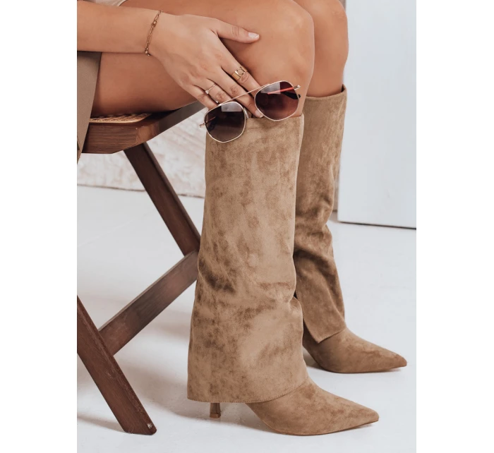 Dámské semišové boty s širokým khaki svrškem Dstreet model 21992291 - FashionStreet