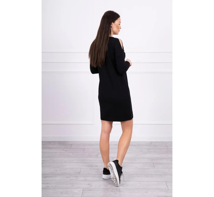 Šaty s potiskem model 18744034 černé - K-Fashion Šaty s potiskem model 18744034 černé - K-Fashion