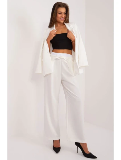 Dámské kalhoty model 196171 Italy Moda Dámské kalhoty model 196171 Italy Moda