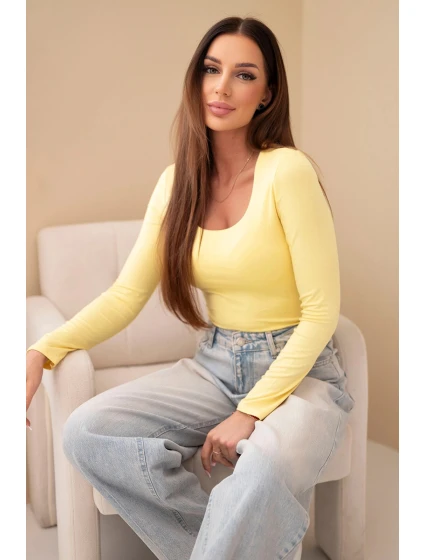 Dámská basic blůza se čtvercovým výstřihem a dlouhým rukávem žlutá Dámská basic blůza se čtvercovým výstřihem a dlouhým rukávem žlutá