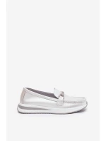 Kožené dámské mokasíny s ozdobou D&A LR51-966 stříbrné