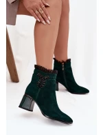 Semišové kožené dámské kotníkové boty na jehlovém podpatku s ozdobou vyhřívané model 21718444 tmavě zelená - D&A