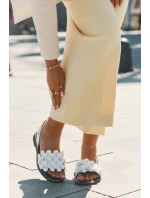 Kožené sandály na plochém podpatku bílé model 21694281 - Zazoo