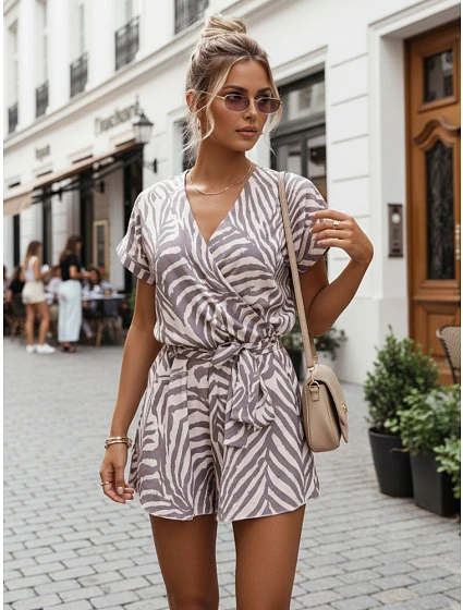 Dámský letní overal model 22309495 růžový - FashionStreet Dámský letní overal model 22309495 růžový - FashionStreet