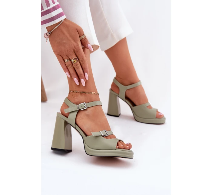 Dámské kožené sandály na podpatku Vinceza 77110 zelené Dámské kožené sandály na podpatku Vinceza 77110 zelené