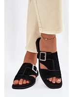 Semišové dámské nazouváky na nízkém podpatku s přezkou Big Star TT274477 Černé Semišové dámské nazouváky na nízkém podpatku s přezkou Big Star TT274477 Černé