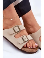 Dámské semišové pantofle s přezkami Big Star – béžové Dámské semišové pantofle s přezkami Big Star – béžové