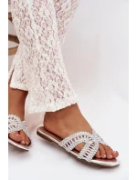 Dámské ploché stříbrné pantofle model 22031972 - Boto