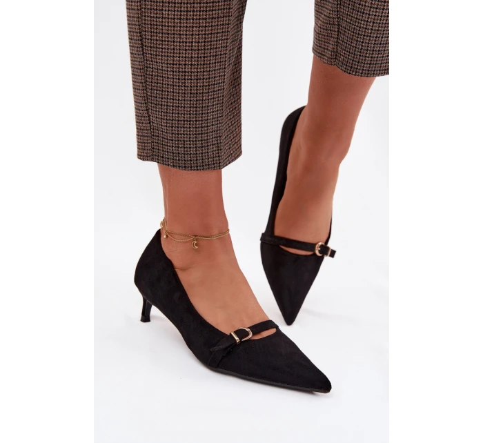 Dámské lodičky na nízkém podpatku s ozdobným páskem Černé model 22037735 - Boto