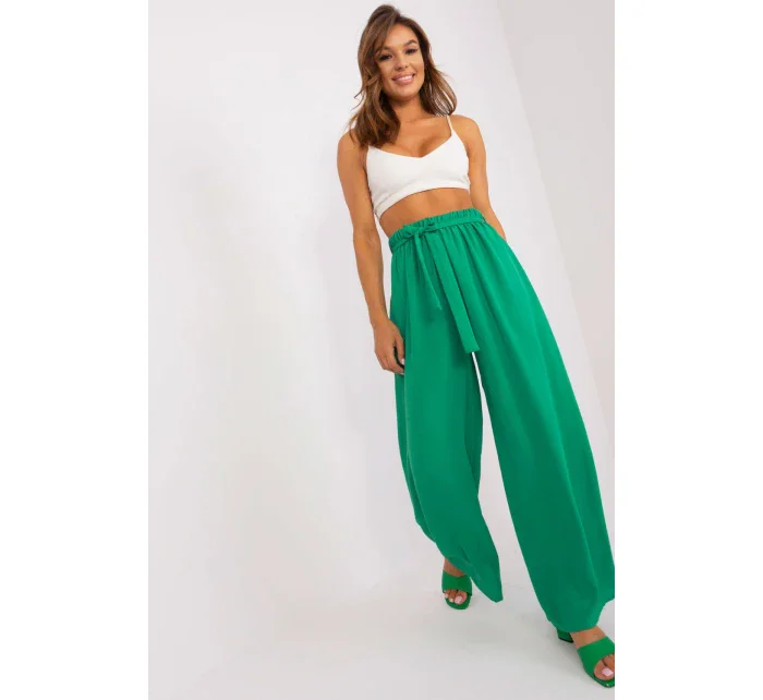 Dámské kalhoty model 183461 Och Bella Dámské kalhoty model 183461 Och Bella