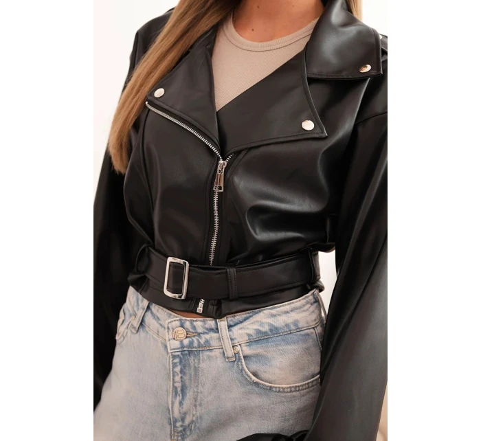 Dámská krátká bunda z eko kůže s páskem a límcem černá