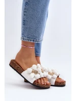 Dámské bílé sandály s ozdobami model 21648519 - Boto