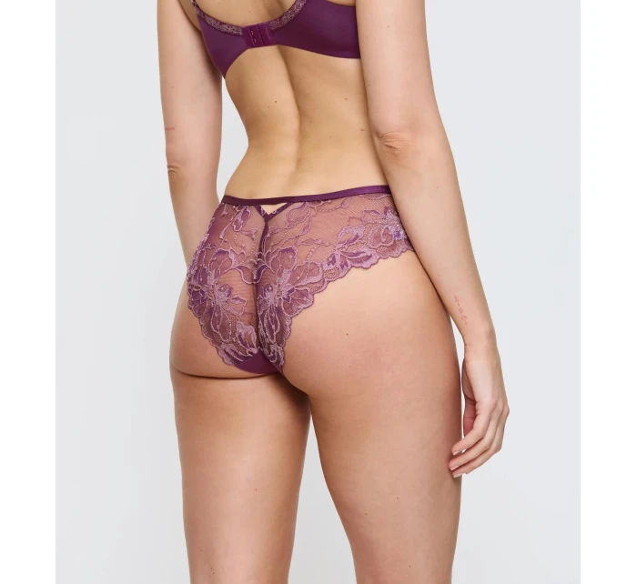 Wild model 21418952 Florale Tai UNKNOWN  UNKNOWN - Triumph