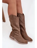 Dámské kozačky ve western stylu na nízkém podpatku Cherrie – tmavě béžové, eko zamsz Dámské kozačky ve western stylu na nízkém podpatku Cherrie – tmavě béžové, eko zamsz