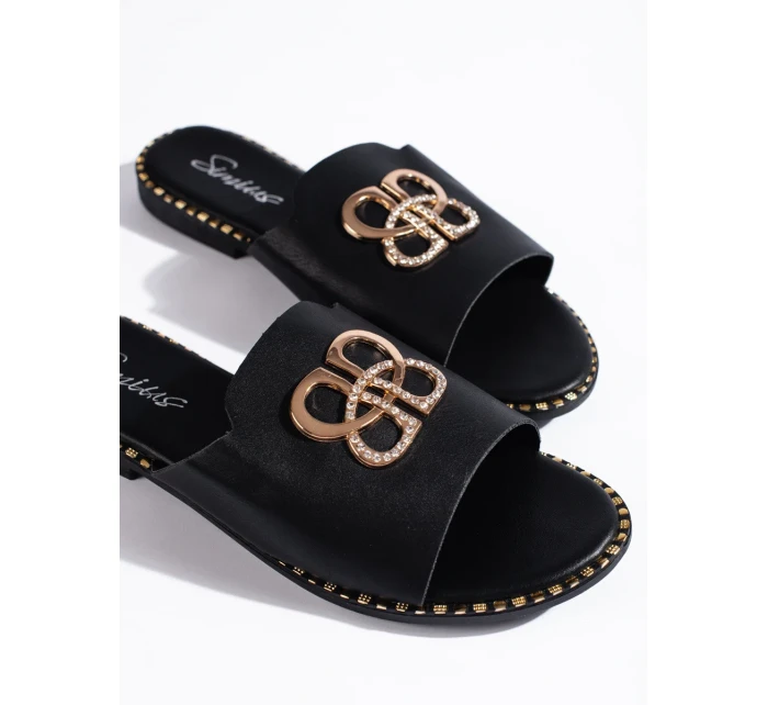 Moderní dámské nazouváky černé bez podpatku Moderní dámské nazouváky černé bez podpatku