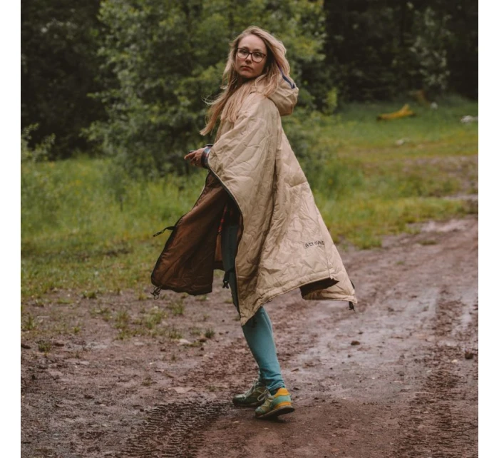 pončo model 21132503 - Offlander