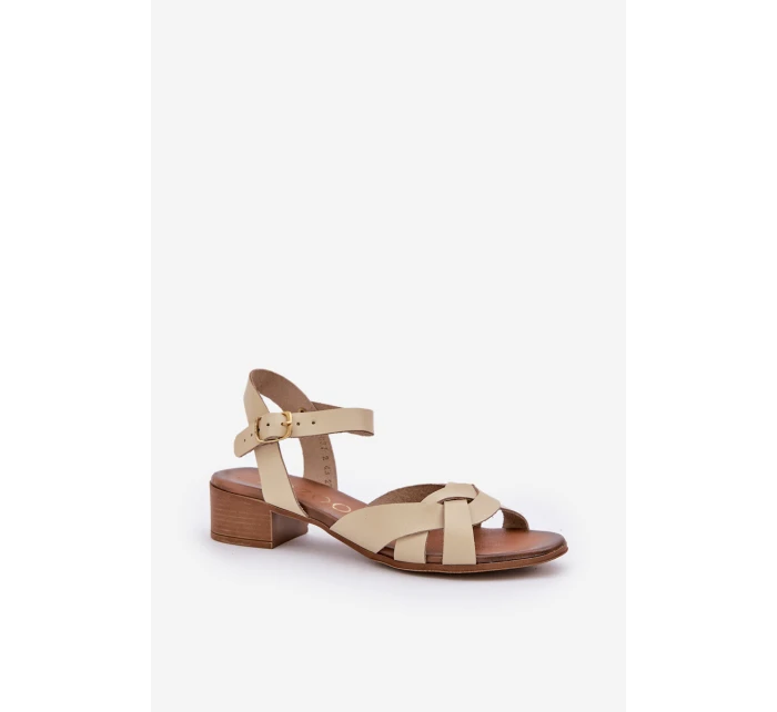 Kožené sandály na jemném podpatku světle béžové Zazoo 40372