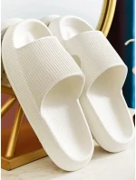 Dámské žabky white Dstreet model 21990139 - FashionStreet Dámské žabky white Dstreet model 21990139 - FashionStreet