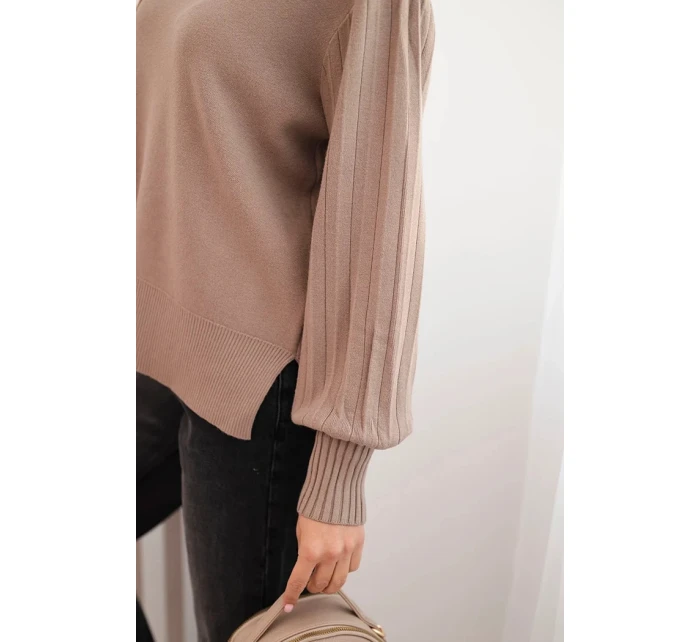 Dámský viskózový svetr s dlouhým rukávem a rozparkem po model 21410302 fango - K-Fashion Dámský viskózový svetr s dlouhým rukávem a rozparkem po model 21410302 fango - K-Fashion
