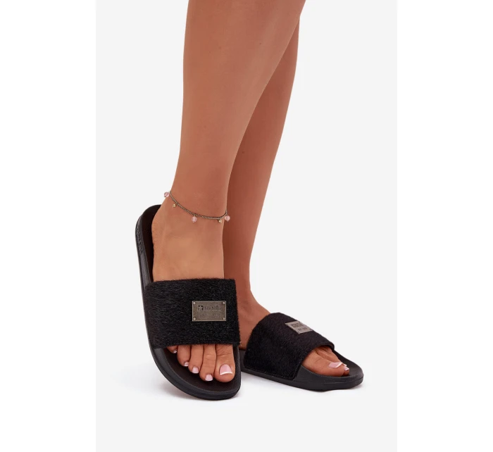 Dámské Pantofle Na Pěnové Podešvi S Kožešinou Big Star SS274716 Černé Dámské Pantofle Na Pěnové Podešvi S Kožešinou Big Star SS274716 Černé