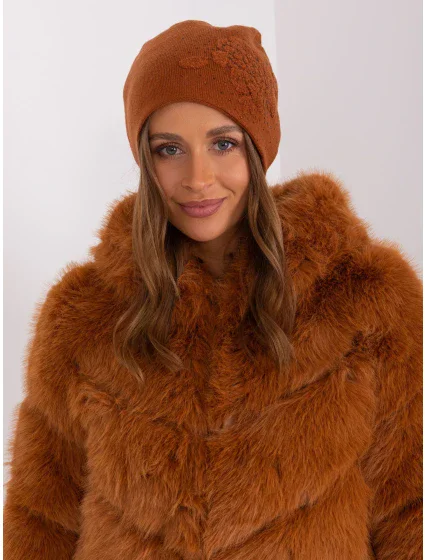 AT CZ 23250 cap.61P světle hnědá AT CZ 23250 cap.61P světle hnědá