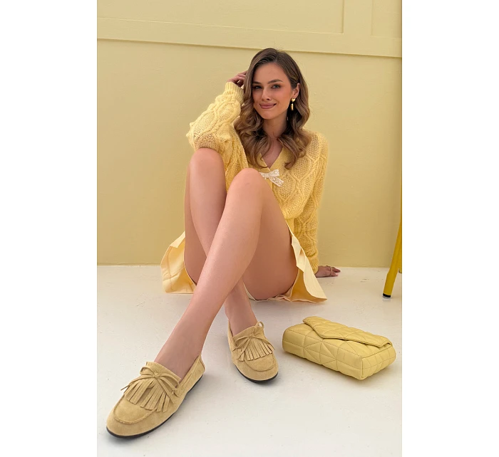Dámské mokasíny s třásněmi Žluté model 21915094 - Boto
