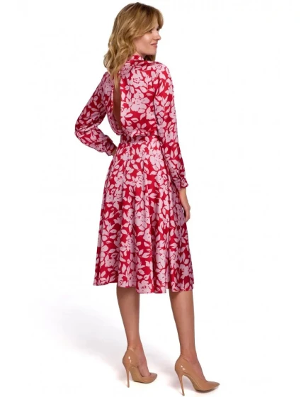 Dámské šaty model 20596134 model 1 Červená s růžovou vzor - Makover Dámské šaty model 20596134 model 1 Červená s růžovou vzor - Makover