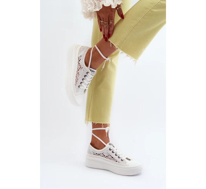 Dámské krajkové tenisky model 21649979 bílé - Lee Cooper