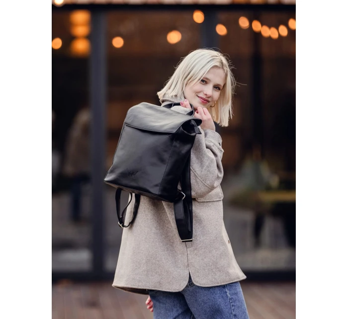 Městský batoh VUCH Gioia Black Městský batoh VUCH Gioia Black