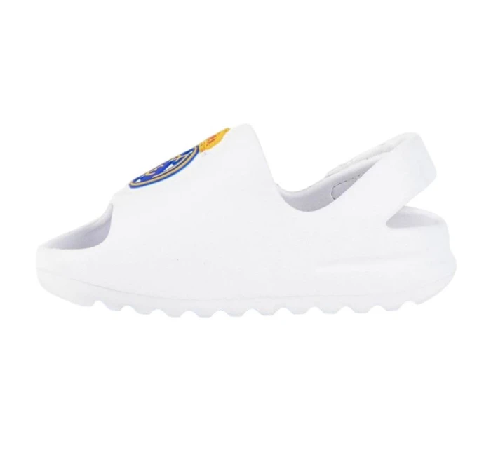 Real Madrid žabky k bazénu bílé Jr sandály model 21217148 - Real Madryt Real Madrid žabky k bazénu bílé Jr sandály model 21217148 - Real Madryt