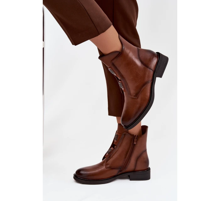 Dámské boty s izolací na nízkém podpatku s ozdobami hnědé model 21712145 - EVENTO Dámské boty s izolací na nízkém podpatku s ozdobami hnědé model 21712145 - EVENTO