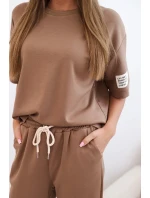 Dámský viskózový komplet s krátkým rukávem a nohavicemi velbloud Dámský viskózový komplet s krátkým rukávem a nohavicemi velbloud