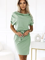 240-10 ROXI pohodlné šaty s asymetrickou sukní a páskem - pistáciová barva