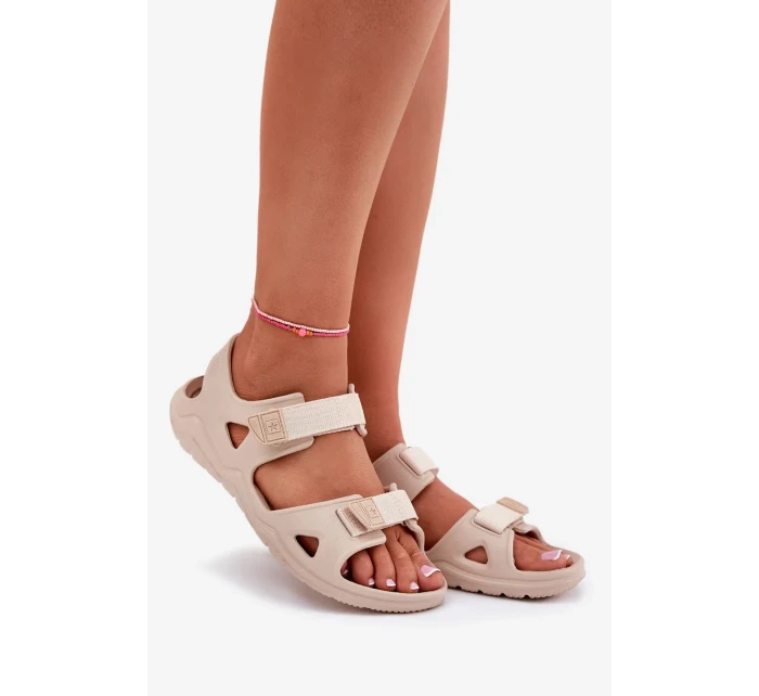 Dámské pěnové sandály na platformě Big Star – béžové Dámské pěnové sandály na platformě Big Star – béžové
